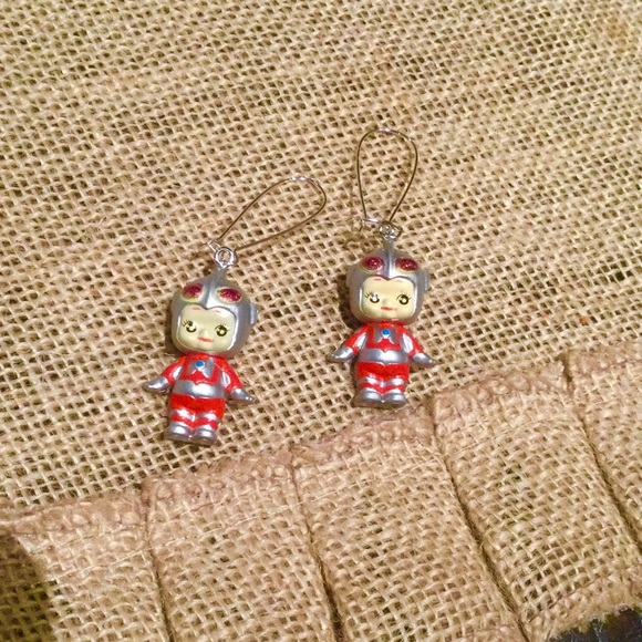 Kewpie, Atomic Baby - Earrings - Picture 3 of 3